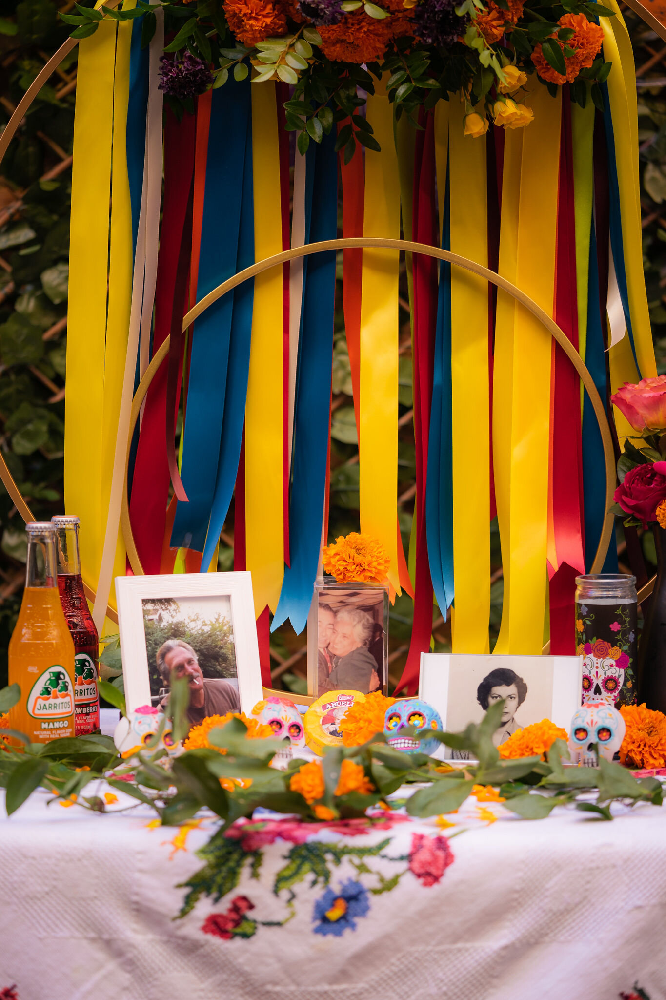 Celebrating the Mexican Culture: A Dia de los Muertas Styled Shoot captured by Aguilar Photography