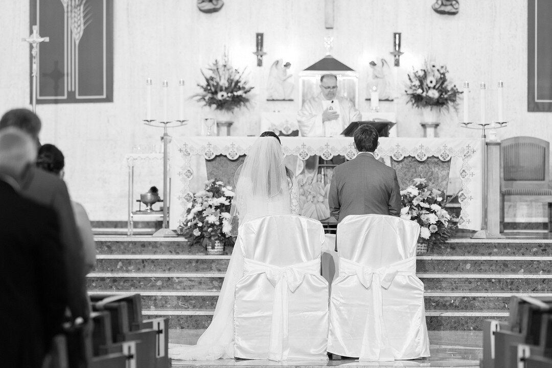 Laid Back Backyard Wedding captured by Winterlyn Photography