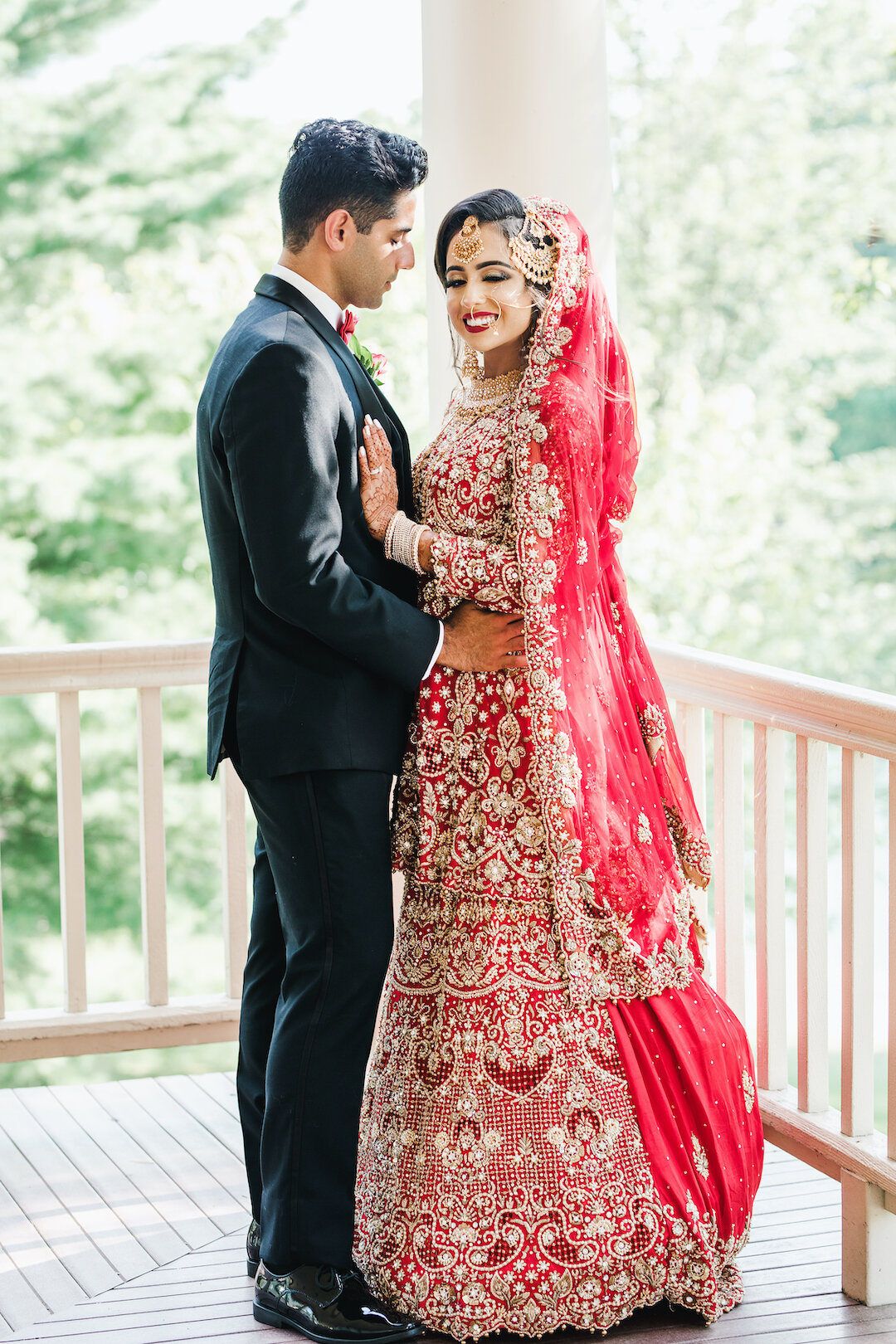 Romantic Wedding with the Blending of Two Cultures featured on CHI thee WED