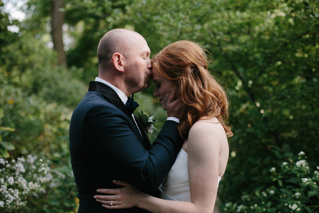 Traditional Fall Wedding at Theater on the Lake featured on CHI thee WED