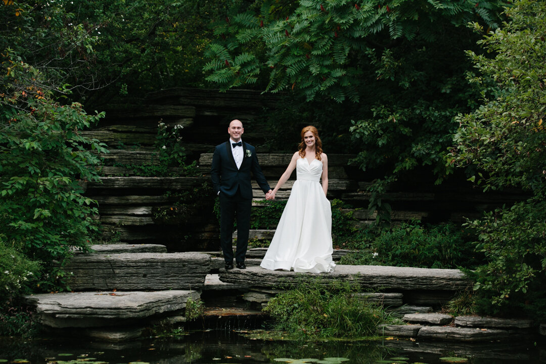 Traditional Fall Wedding at Theater on the Lake featured on CHI thee WED
