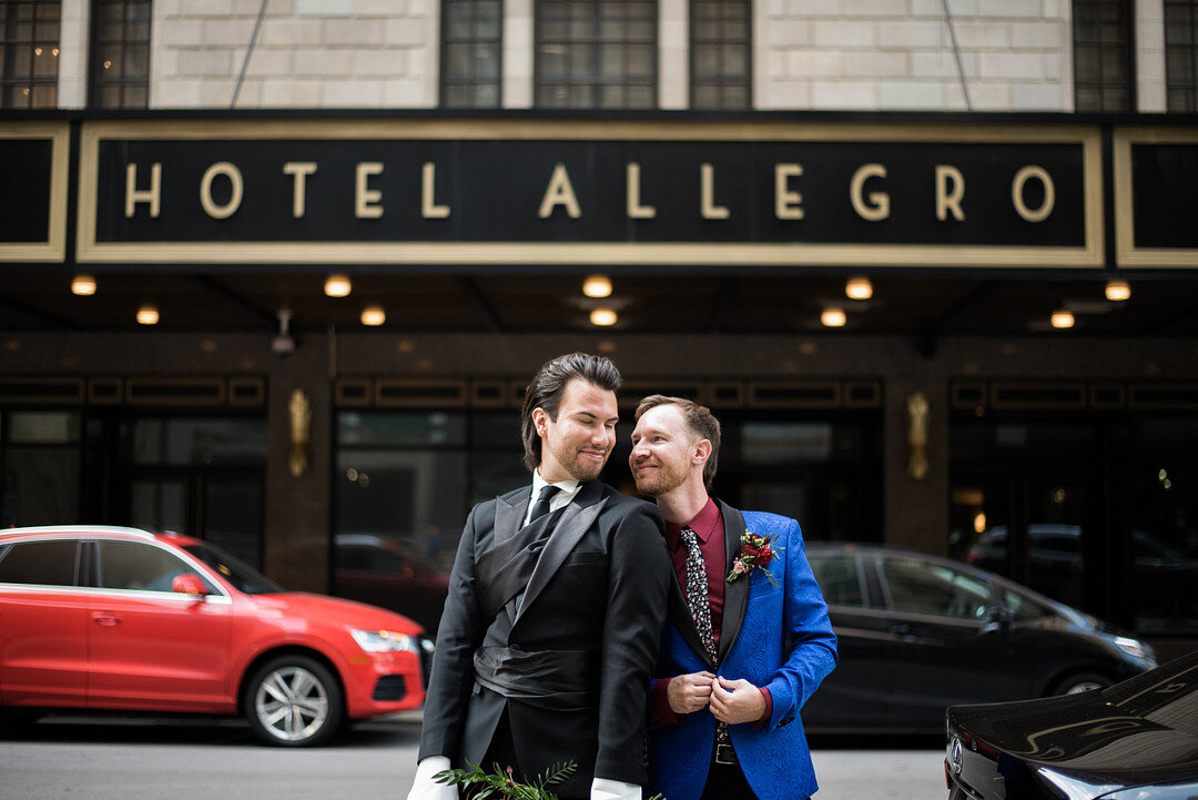 Chad &amp; Michael's COVID Chicago Courthouse Wedding captured by Meredith Donnelly Photography