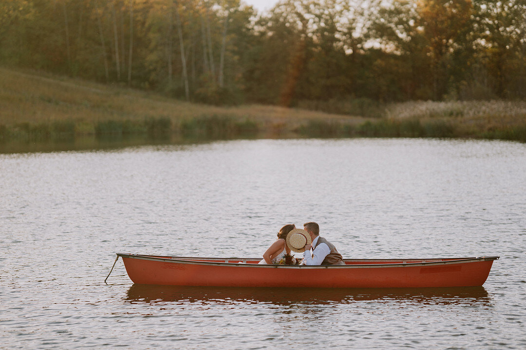 Micro Wedding on The River at Camp Aramoni | CHI thee WED