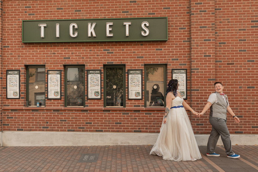 Chicago Cubs Themed Minimony Elopement at Hotel Zachary captured by ee photography