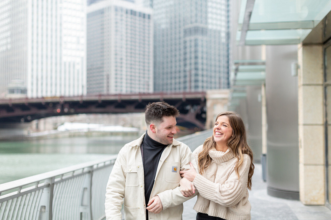 Snowy Chicago Loop Engagement Session captured by Pens and Lens