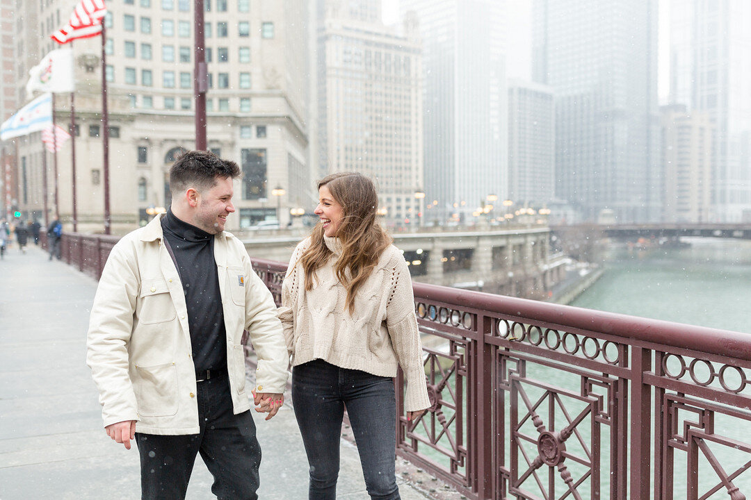 Snowy Chicago Loop Engagement Session captured by Pens and Lens