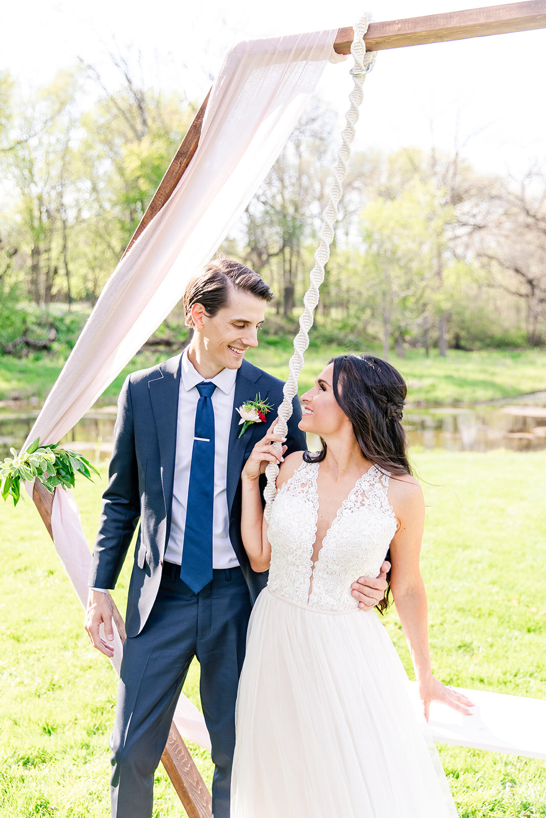 Vibrant Spring Vintage and Nature Inspired St. Charles Styled Shoot | CHI thee WED