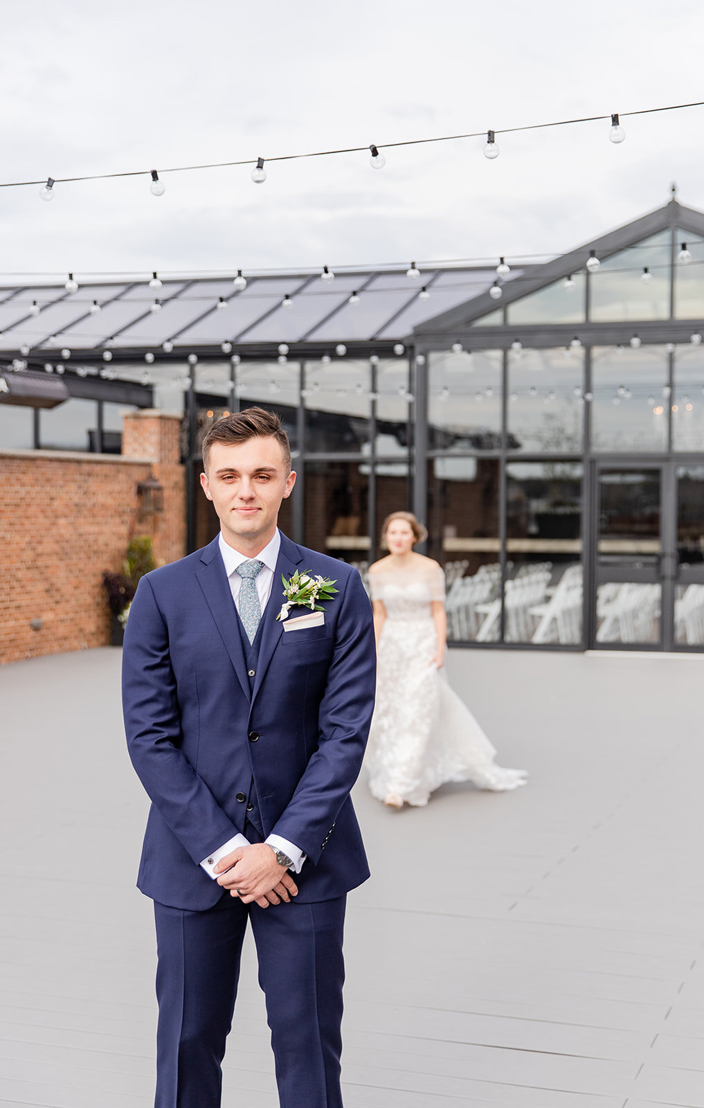 Romantic Fall Wedding with a Simplistic Touch at The Standard | CHI thee WED