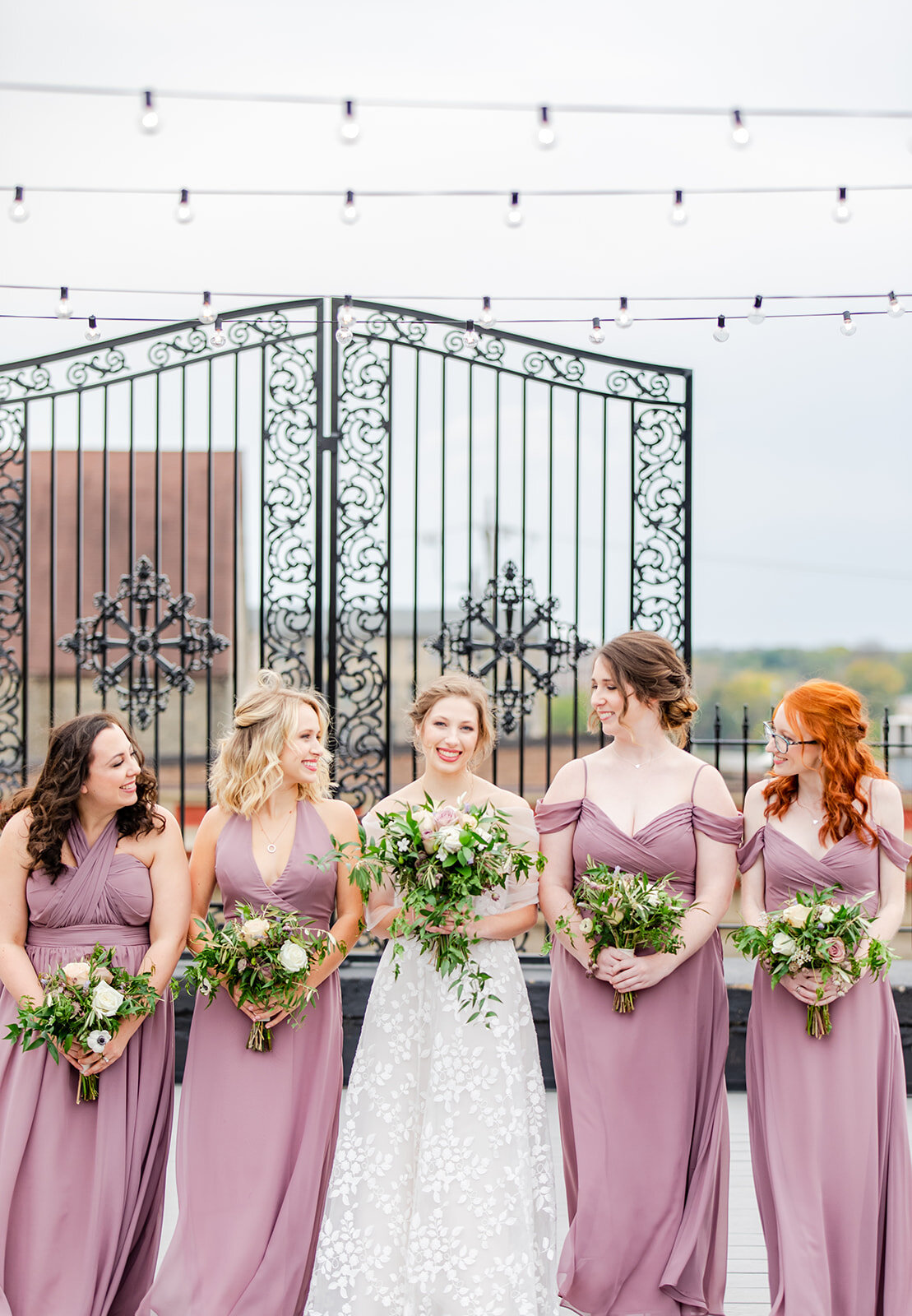 Romantic Fall Wedding with a Simplistic Touch at The Standard | CHI thee WED