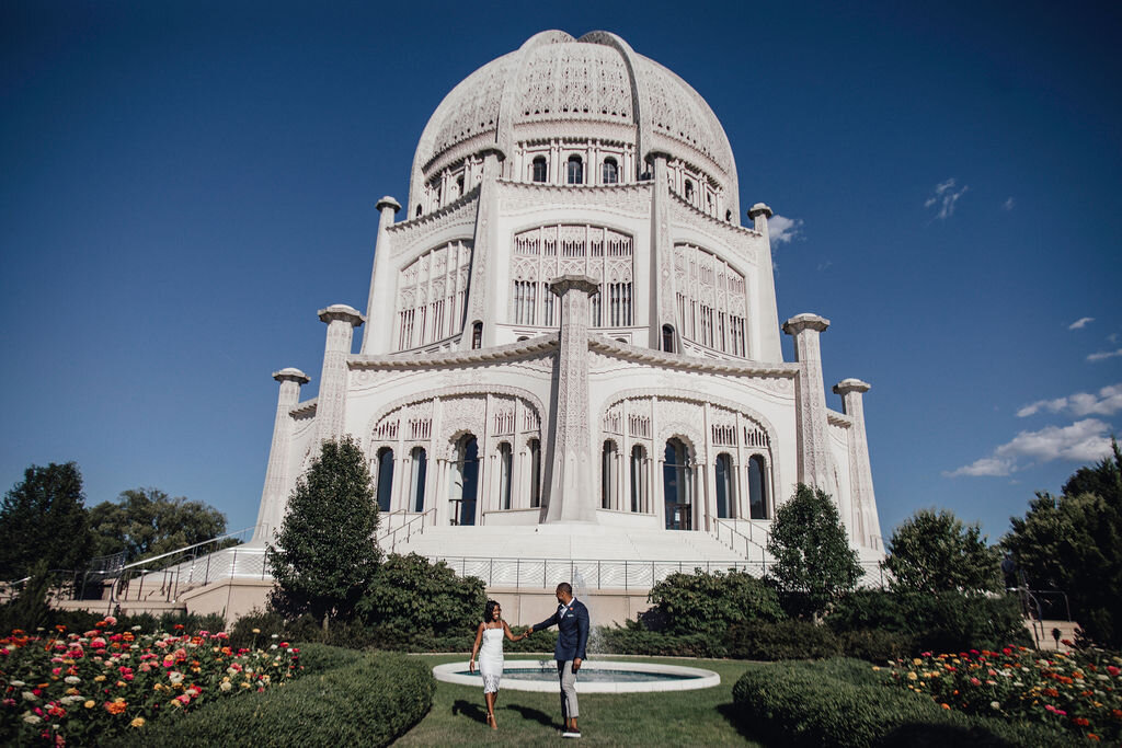 Beautiful Evanston Engagement Session by Whisper and Wind | CHI thee WED