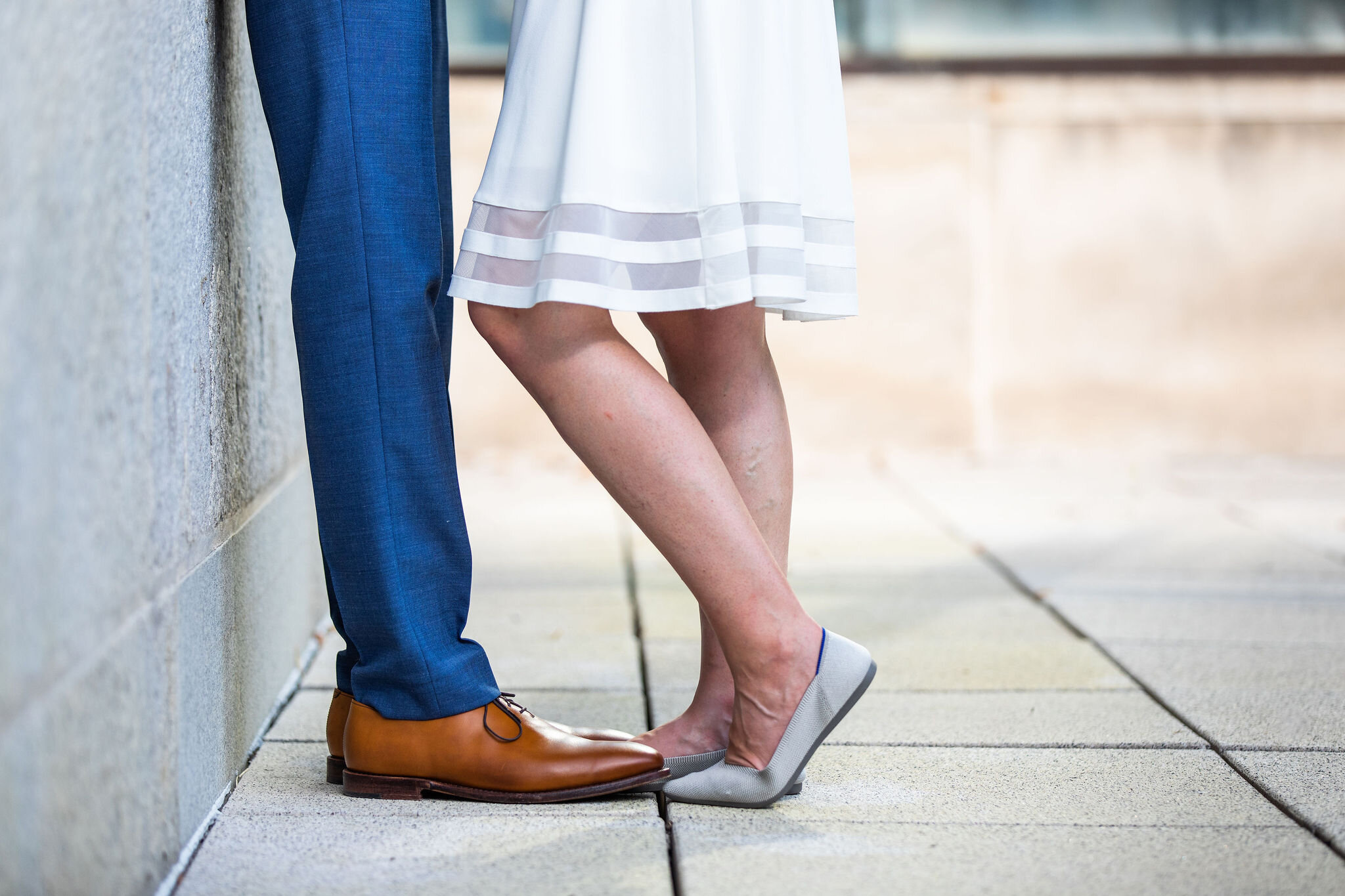 Post-City Hall Summer Wedding Photo Session captured by Madi Ellis Photography | CHI thee WED