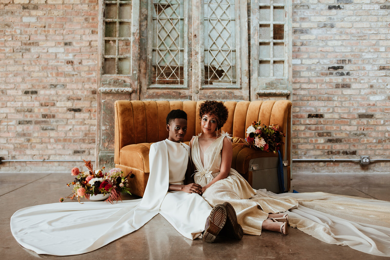 Enchanted Cosmos Inspired Styled Shoot captured by Lauren Lucile Creative | CHI thee WED
