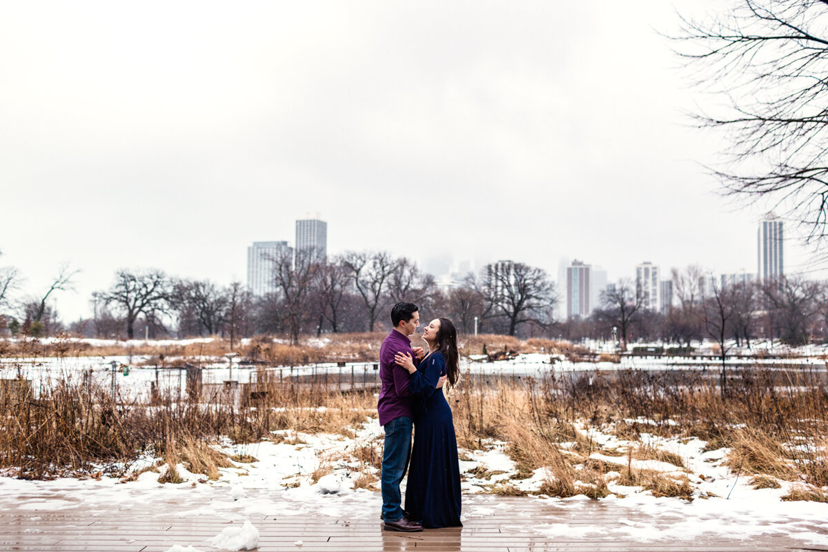 Snowy Chicago Engagement Session captured by Emma Mullins Photography