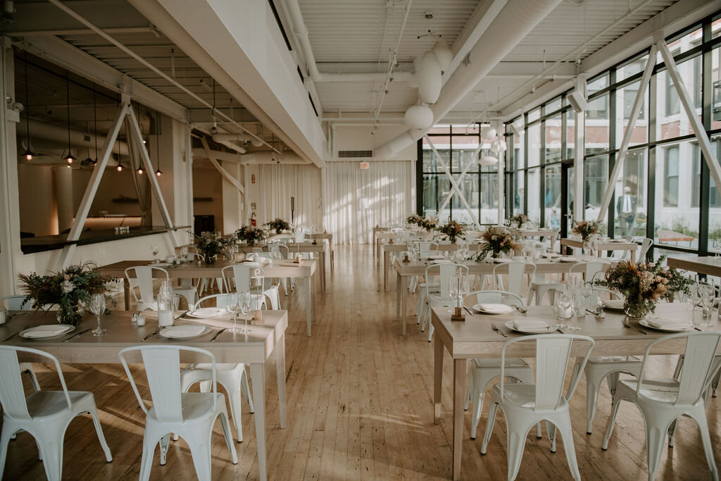 Modern Greenhouse Loft Wedding captured by Ellen Gustafson Photography