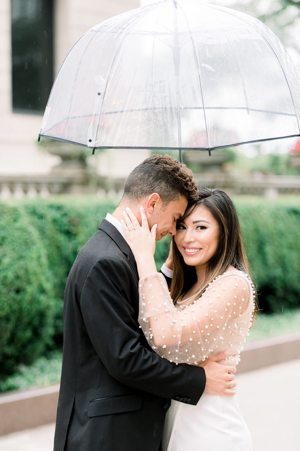 Rainy Day Engagement Session | Larissa Marie Photography