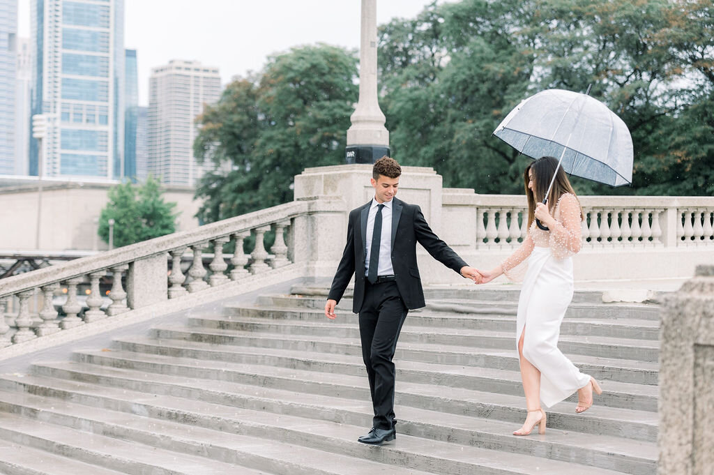 Rainy Day Engagement Session | Larissa Marie Photography