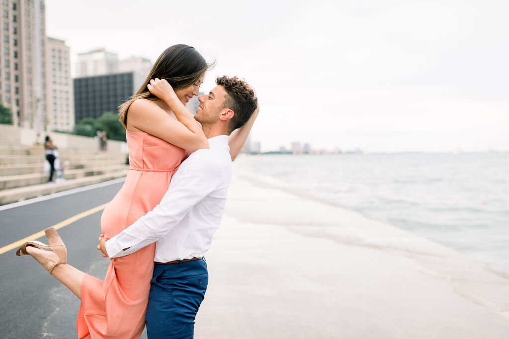 Rainy Day Engagement Session | Larissa Marie Photography