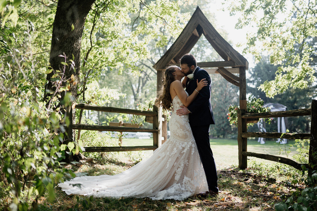 Bohemian Farm Wedding at Ashley Farms | photo by Millennium Moments