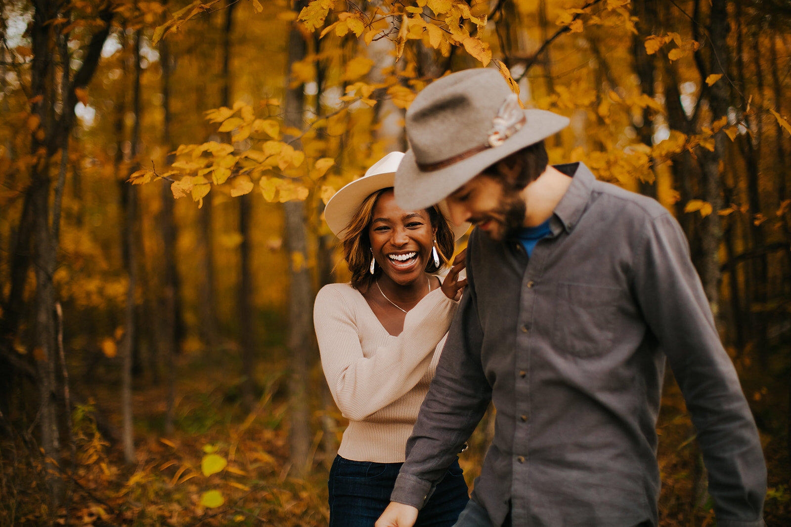 Newport State Park Engagement Session | O &amp; B Photo Co.