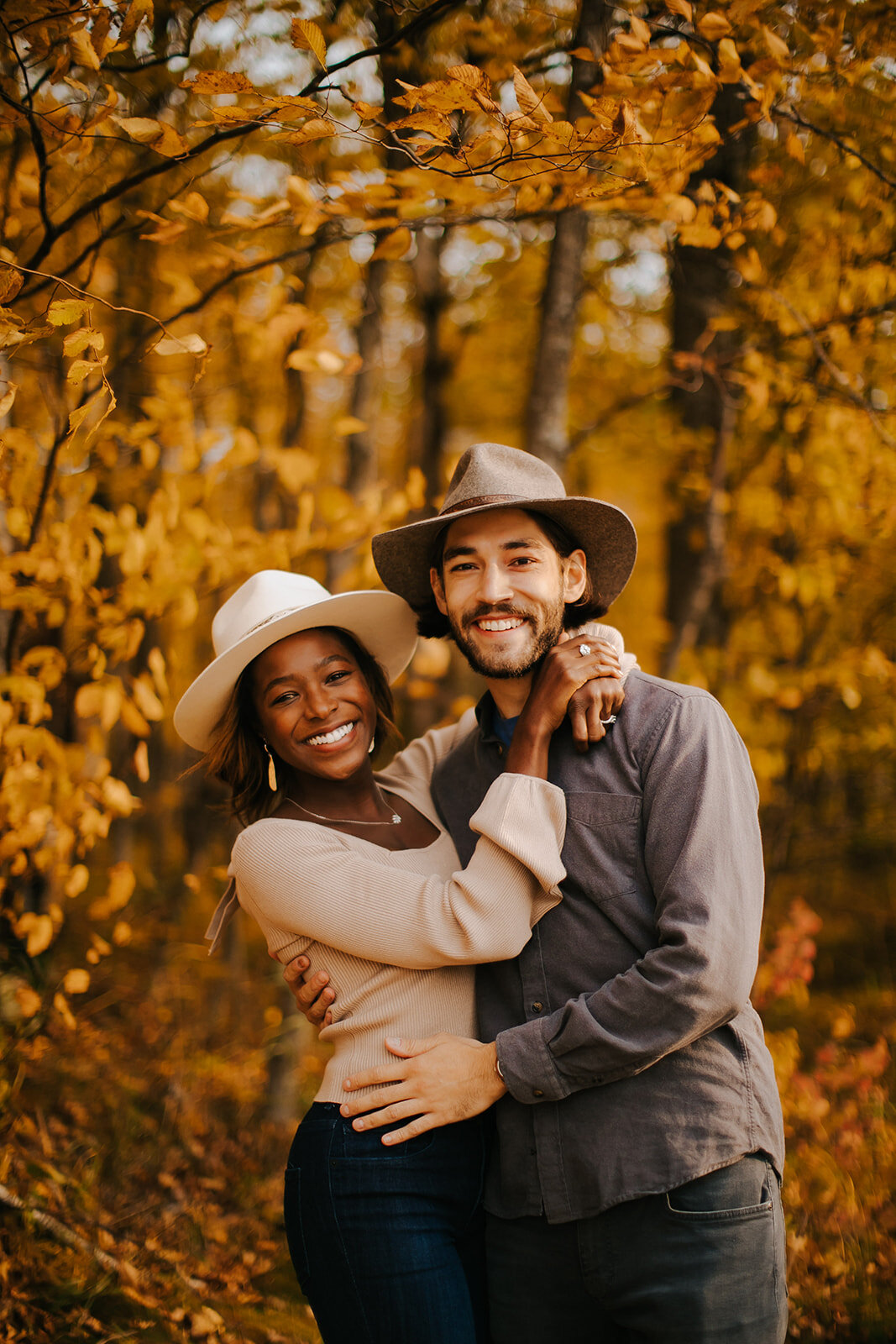 Newport State Park Engagement Session | O &amp; B Photo Co.