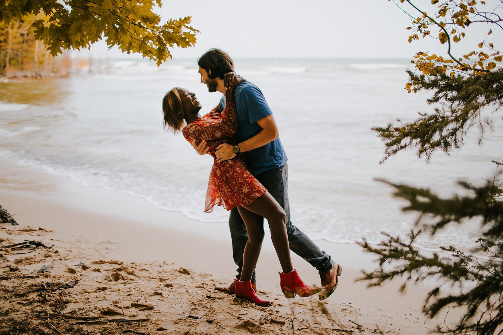 Newport State Park Engagement Session | O &amp; B Photo Co.