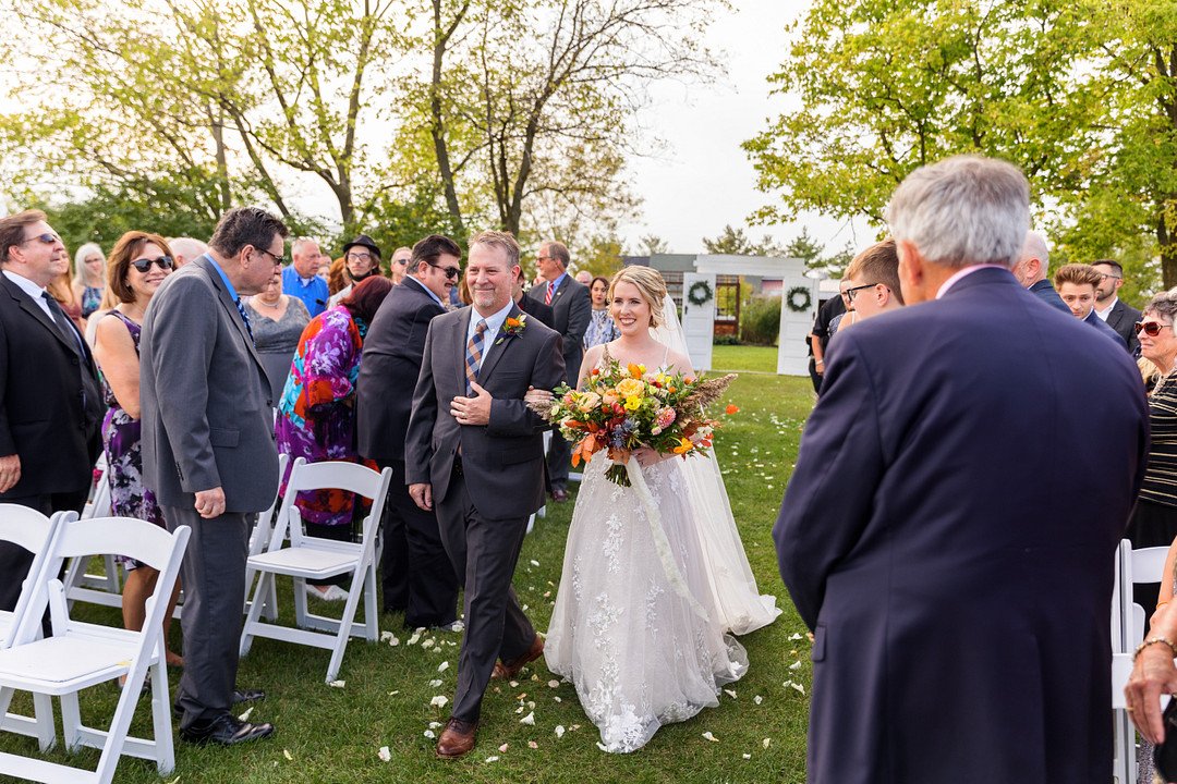 Anderson_Rand_Grace Rios Photography _perfect-fall-wedding-at-emerson-creek-31_low.jpg