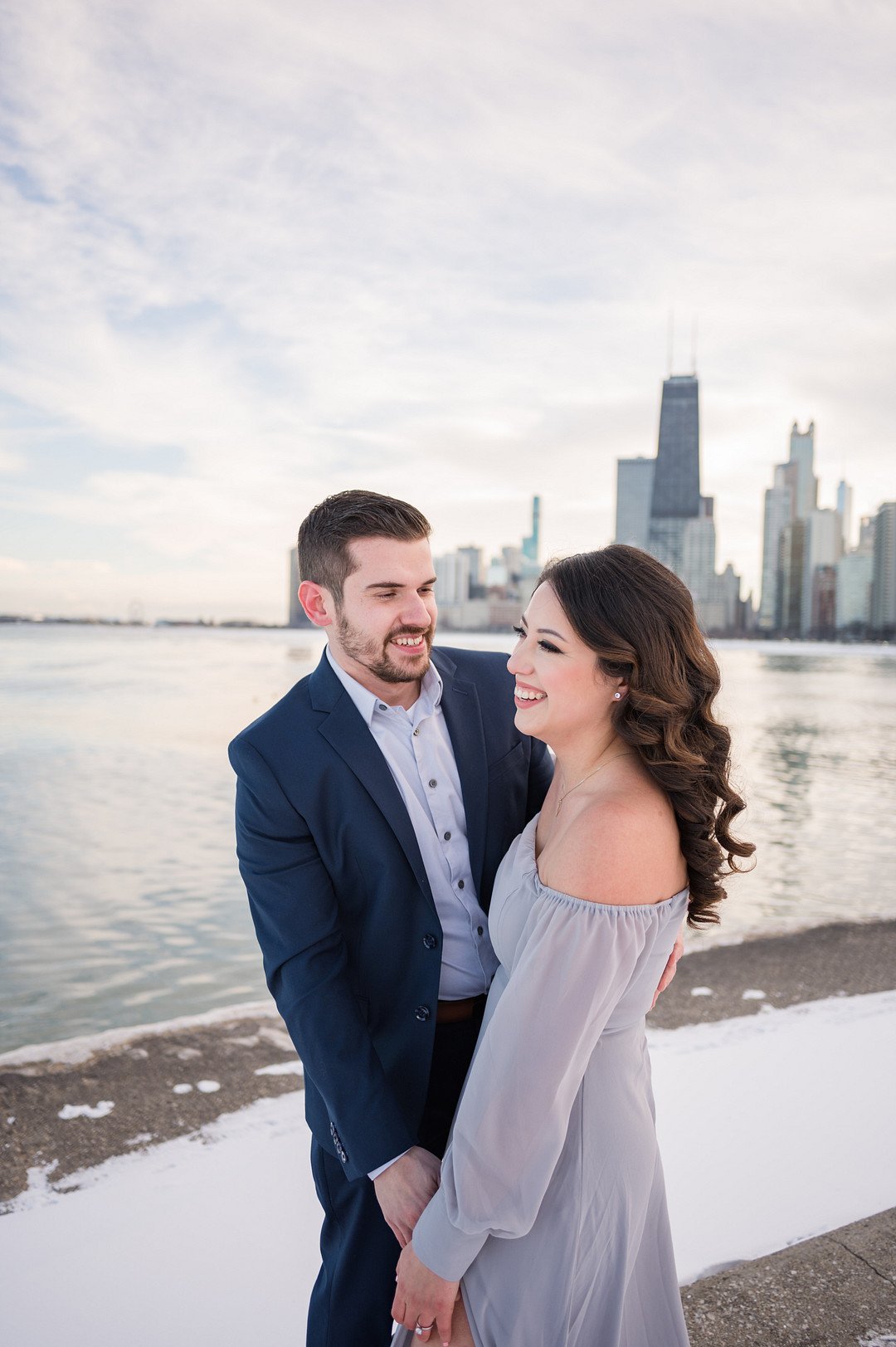 Gama_ Fernandez_Winterlyn Photography_North Ave Beach Engagement Session_Winterlyn Photography-57_low.jpg