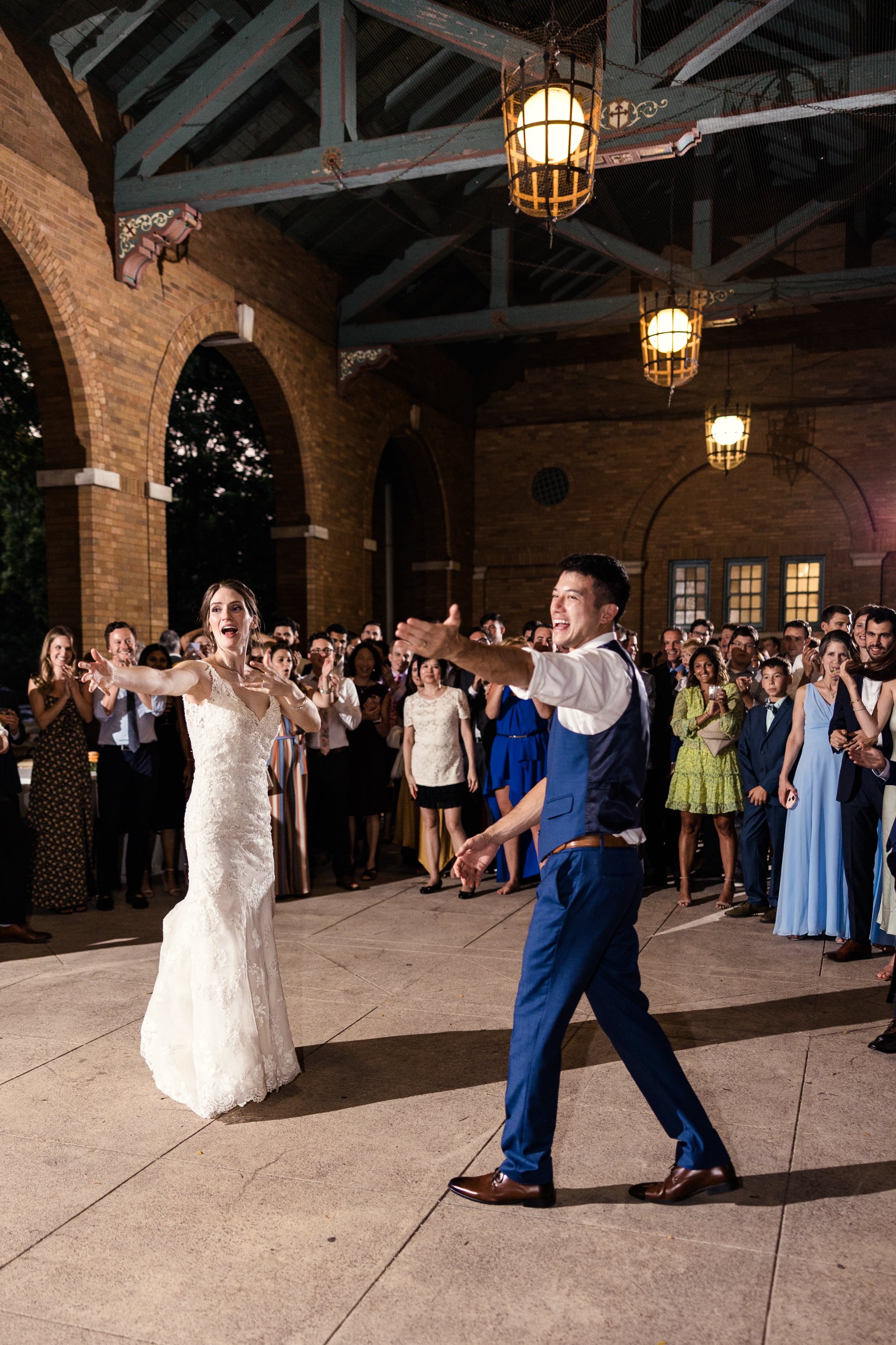 Columbus-Park-Refectory-wedding-by-Emma-Mullins-Photography-132.jpg