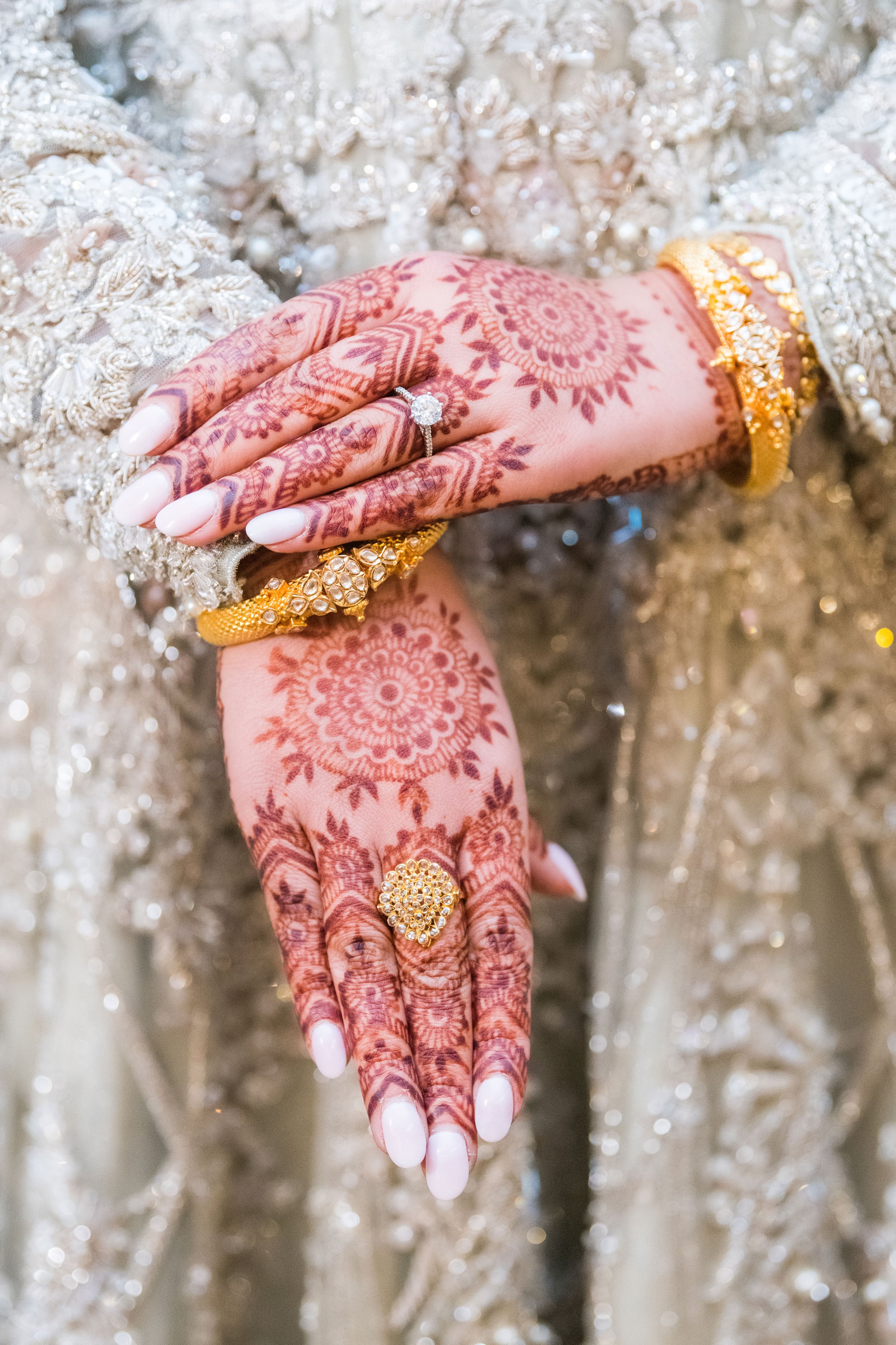 Ruby and Rizwan Shaadi Maha Studio Inc-26.jpg