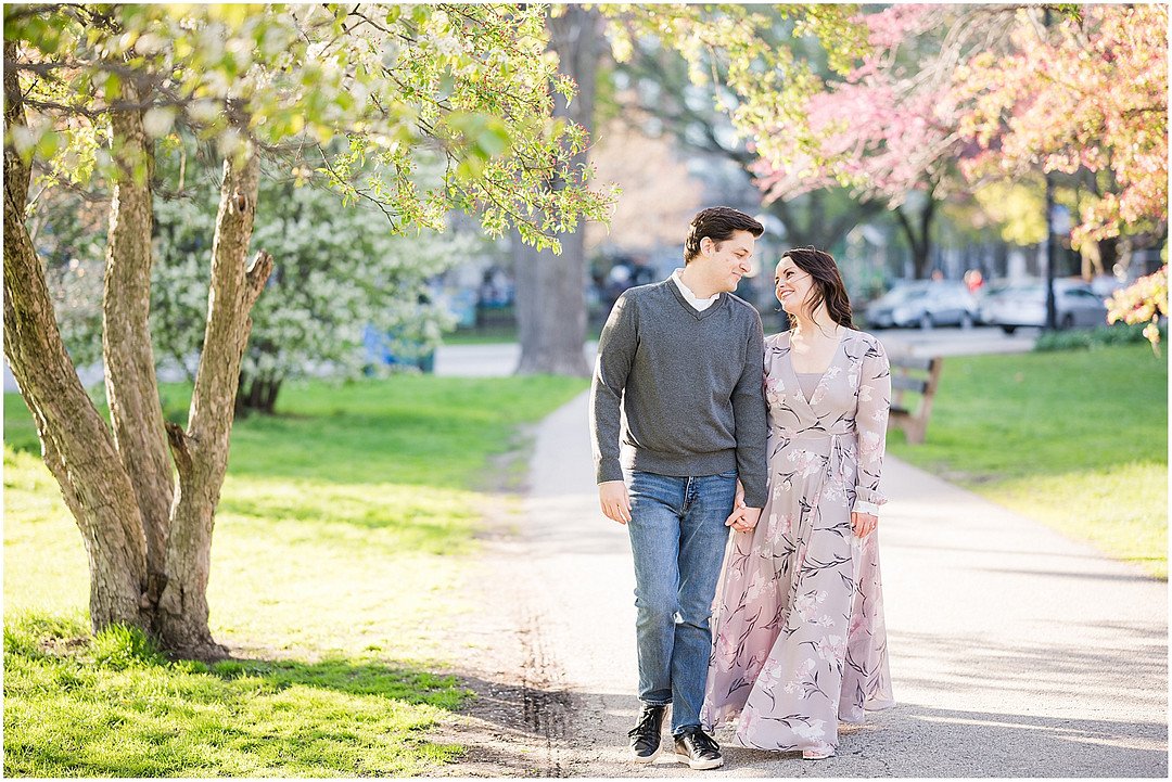 shoemaker_WitKowski_Winterlyn Photography_Lincoln Park Chicago Engagement _0201_low.jpg