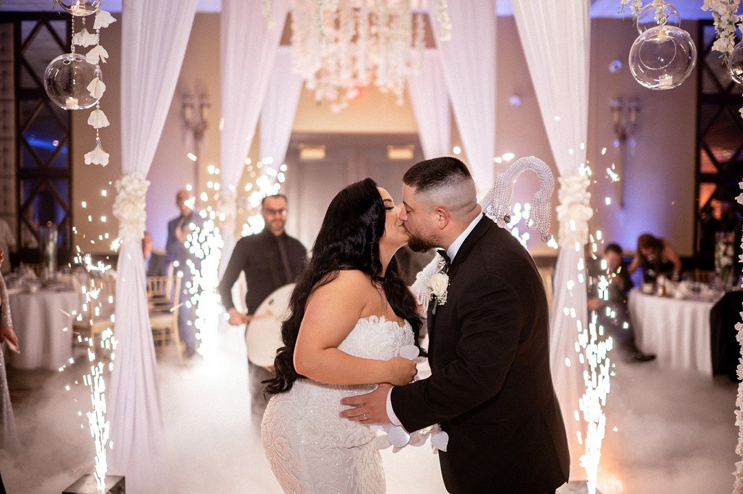 Youkhana_Jadou_Essi Photography_Rina-George-Assyrian-Wedding-Chicago-0212_low.jpg