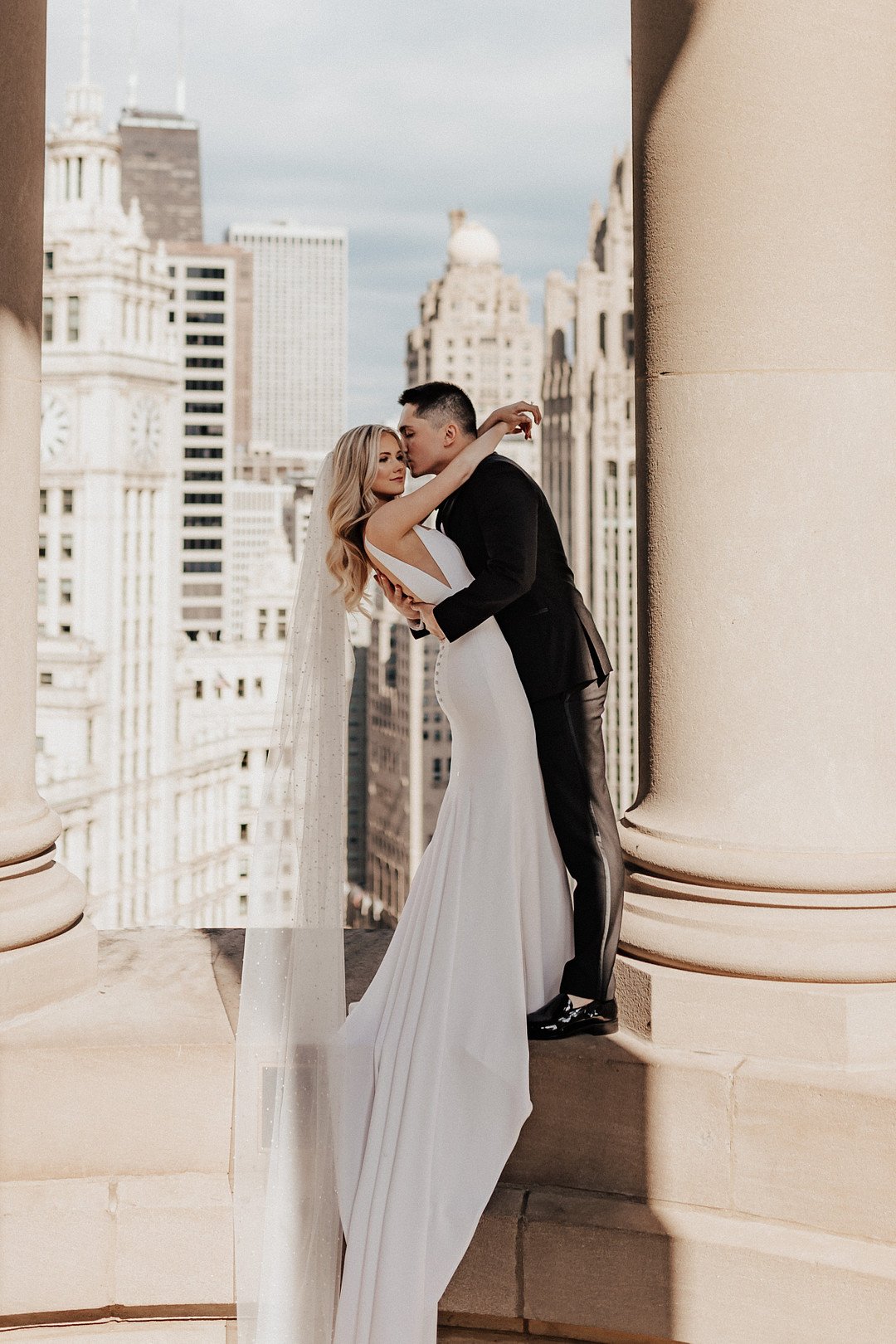 Wigal_Wigal_Nicole Ryann Photography_Intimate Chicago Rooftop Wedding - Nicole Ryann Photography-174_low.jpg