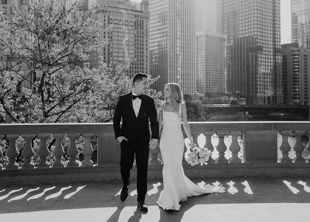 Wigal_Wigal_Nicole Ryann Photography_Intimate Chicago Rooftop Wedding - Nicole Ryann Photography-605_low.jpg