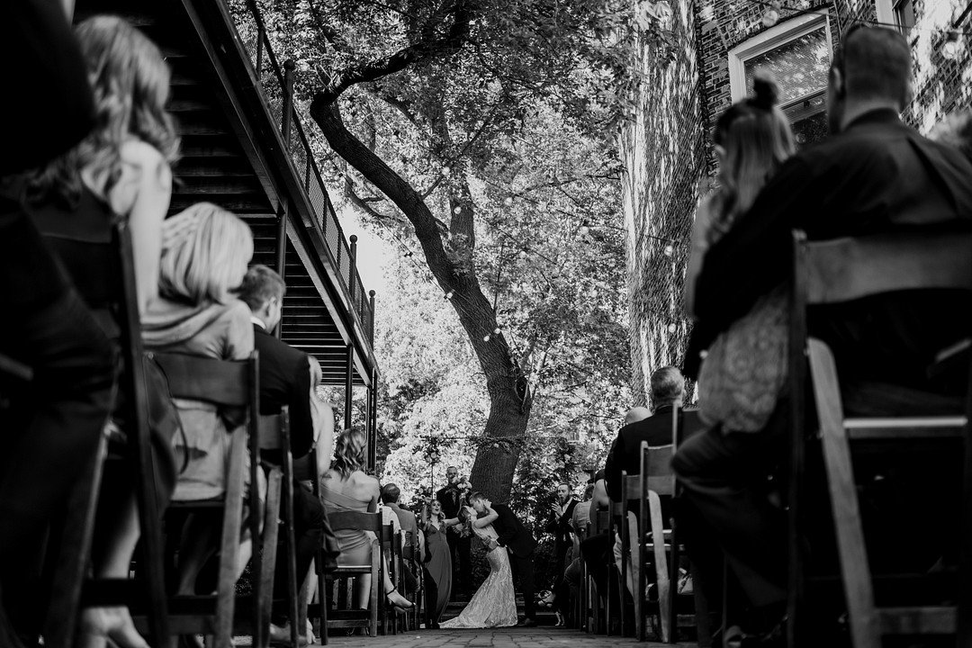 Lindstrom_Smigielski_Aspen Avenue_Aspen-Avenue-Chicago-Wedding-Photograper-Firehouse-Venue-Grace-and-Ivory-Dress-FAV-136_low.jpg