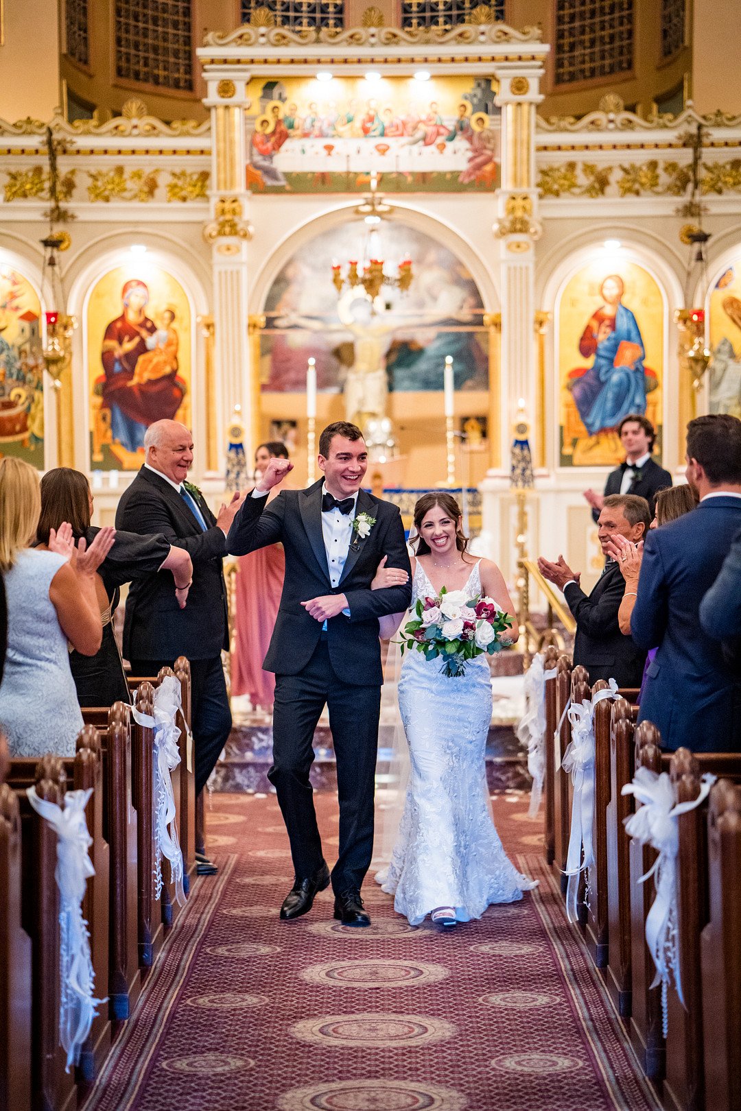 Kalomiris_Antonelli_Maura Black Photography_city-hall-chicago-wedding (76)_low.jpg