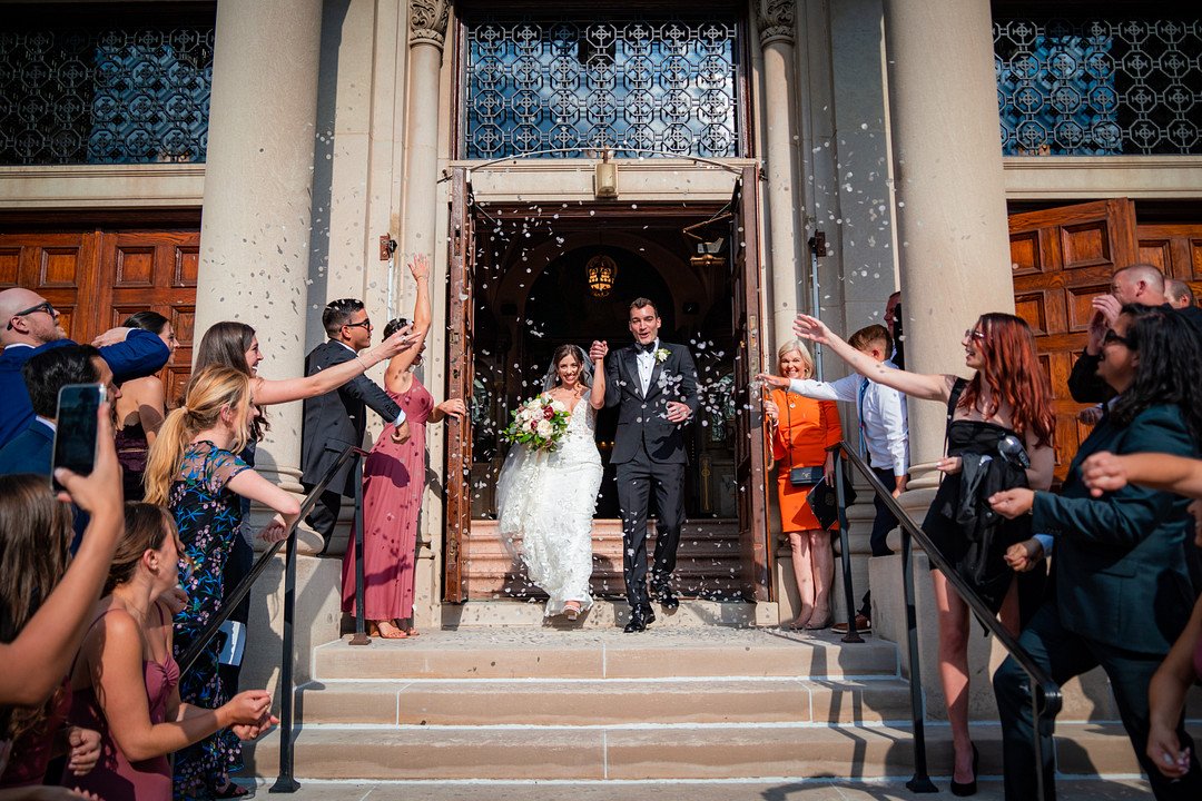 Kalomiris_Antonelli_Maura Black Photography_city-hall-chicago-wedding (77)_low.jpg