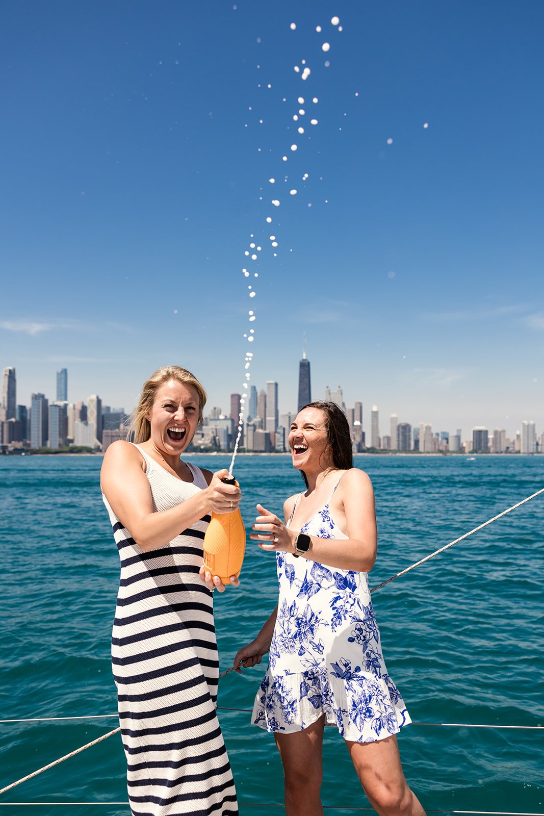Chicago-boat-surprise-proposal-by-Emma-Mullins-Photography-51.jpg