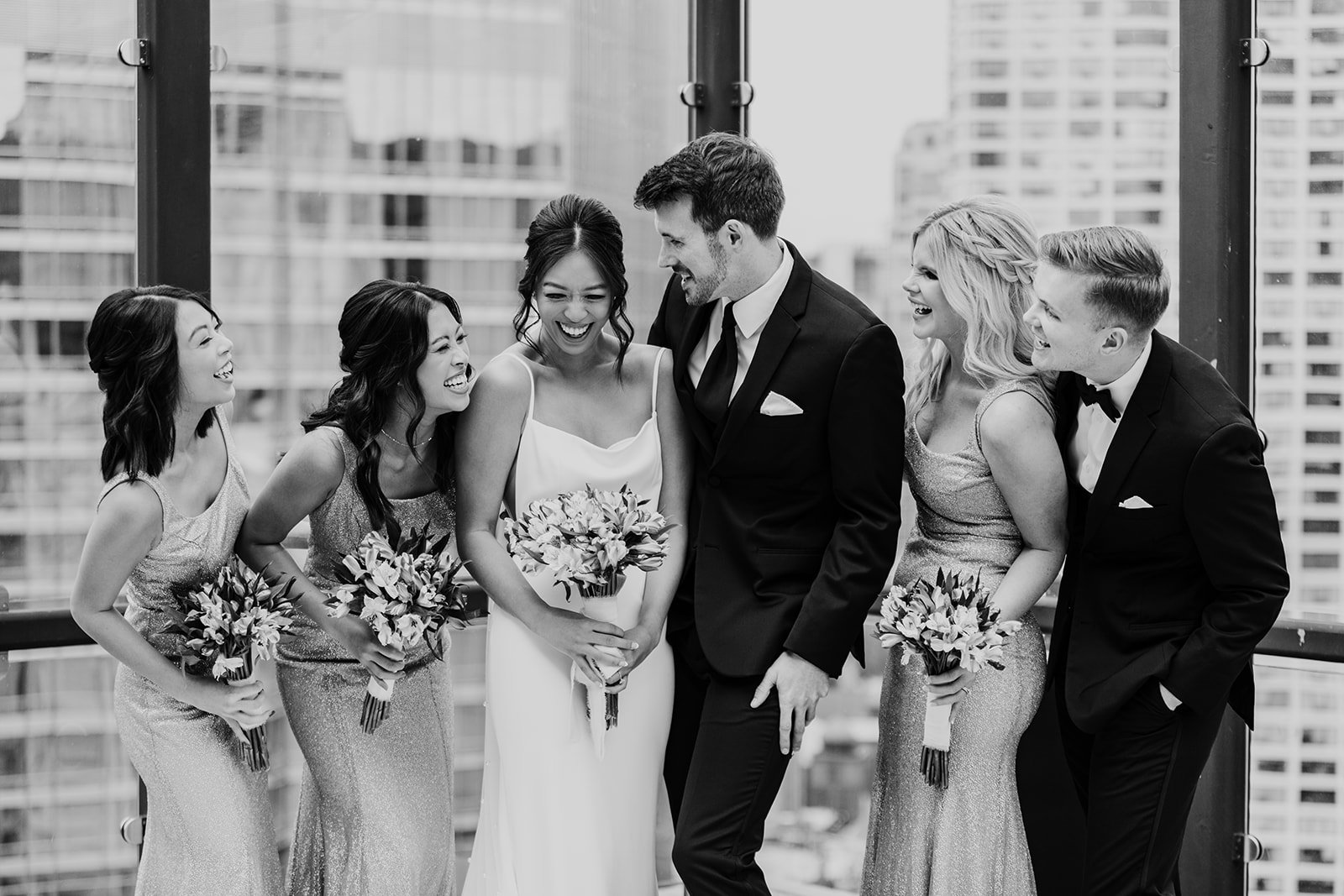 Royal-Sonesta-Chicago-Downtown-wedding-by-Emma-Mullins-Photography-54.jpg