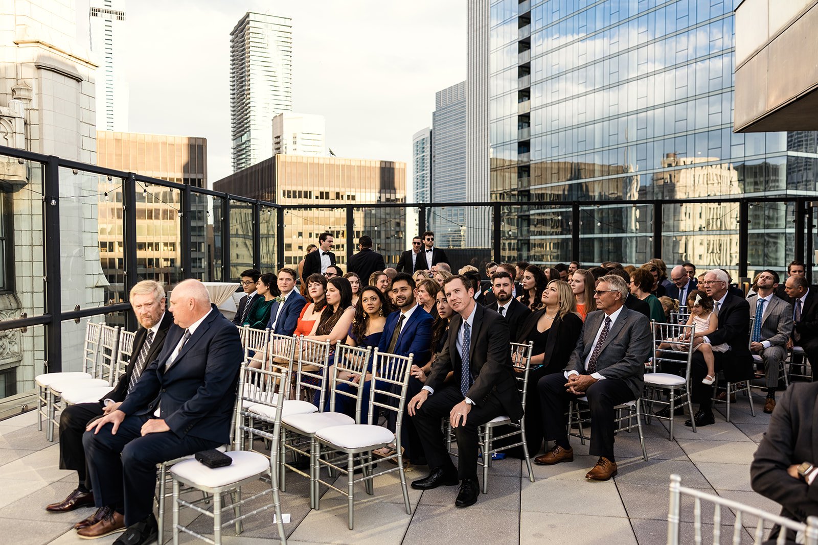 Royal-Sonesta-Chicago-Downtown-wedding-by-Emma-Mullins-Photography-98.jpg