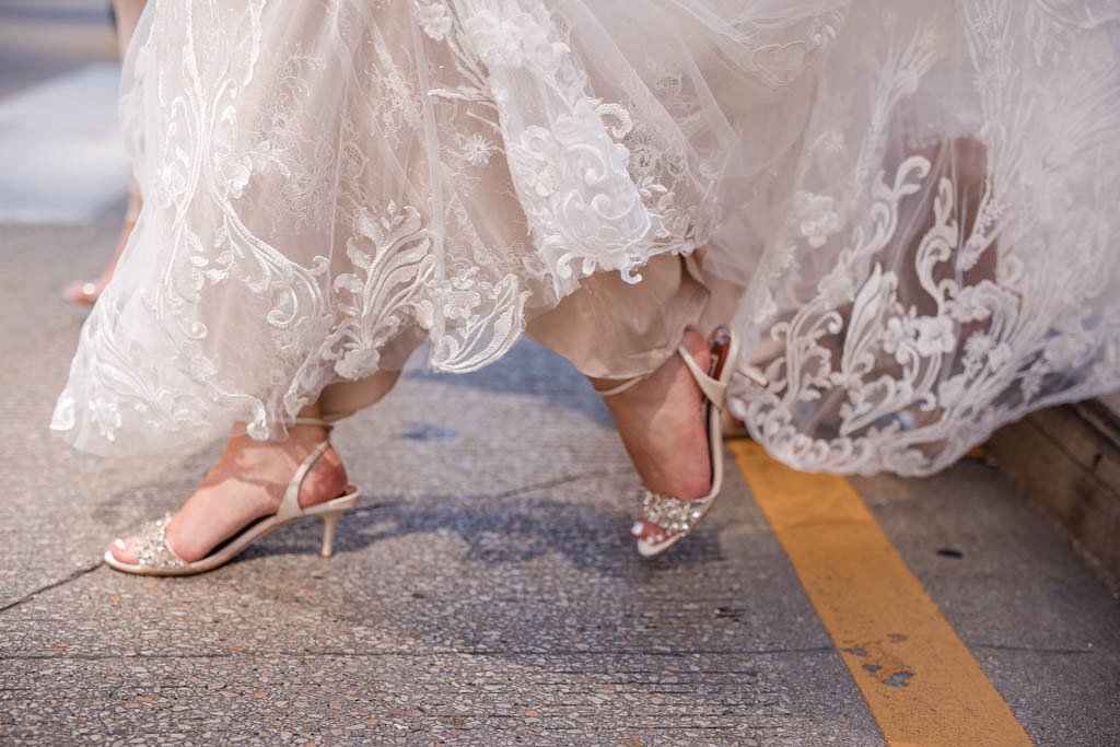 Jensen _Zirdan _Lauren Ashley Studios_Beautiful Wedding at Intercontinental Chicago-76_low.jpg