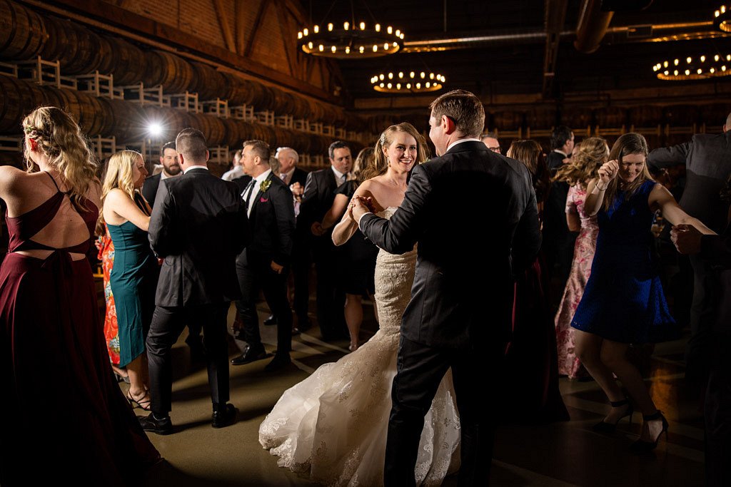 Waldman_Fisher _Lauren Ashley Studios_145-Goose-Island-Brewery-Wedding-Lauren-Ashley-Studios_low.jpg