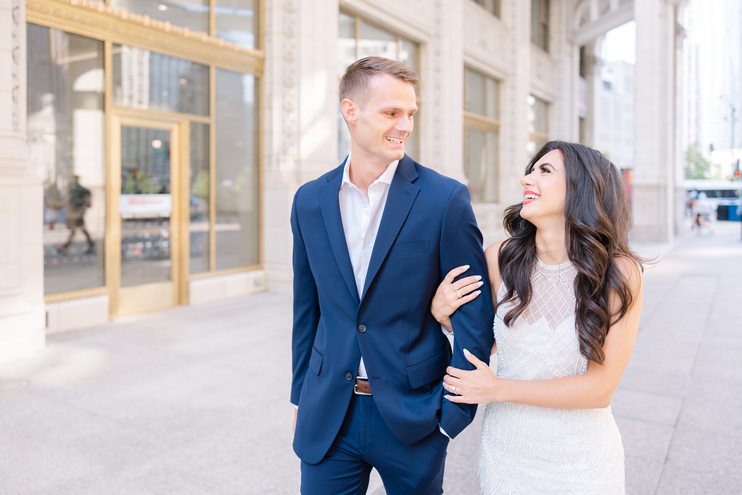 AlyssaandsBradsChicagoEngagementSession-11.jpg