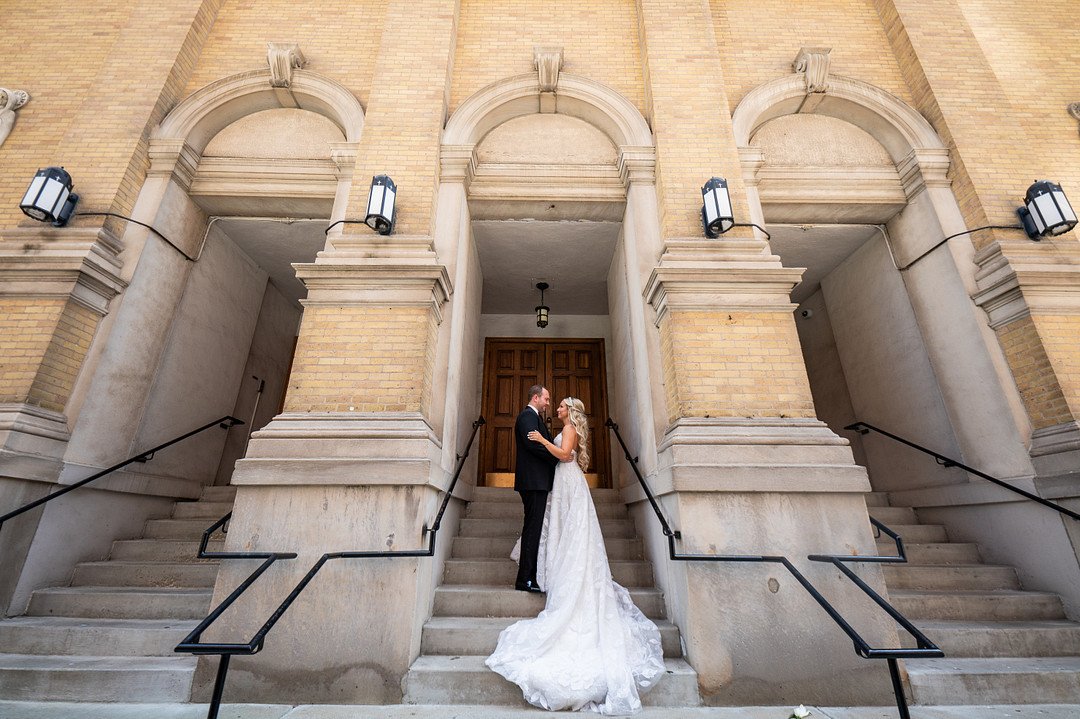 Georgiadis_Kaesgen_Lauren Ashley Studios_516-A-London-hosue-rpm-events-chicago-wedding-_low.jpg