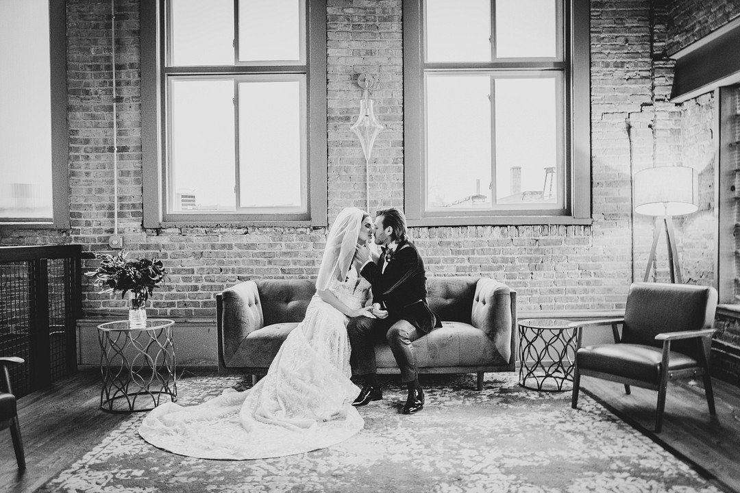 Lawlor_Lawlor_Maura Black Photography_city-view-loft-chicago-wedding (45)_low.jpg