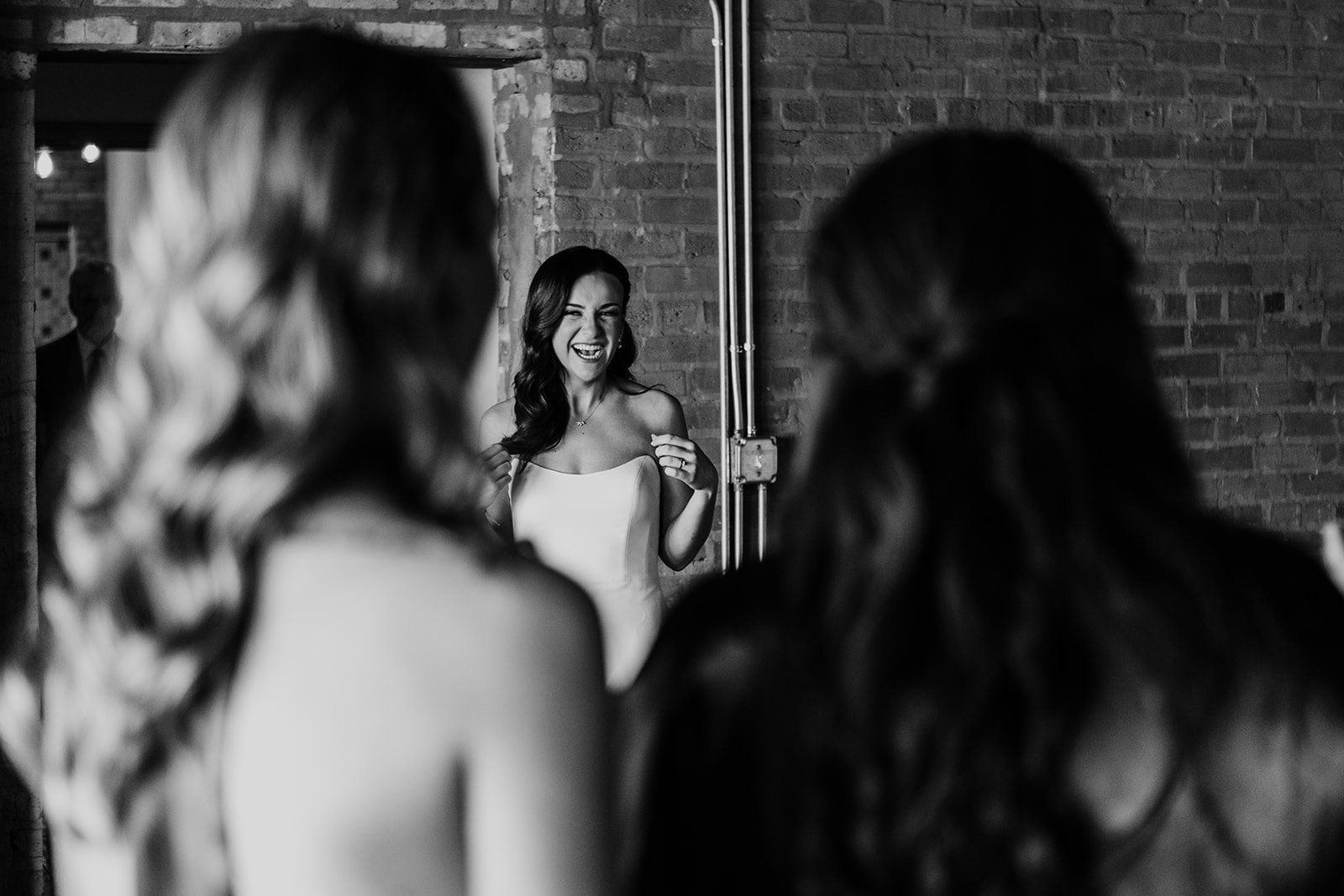 Fairlie-Chicago-wedding-by-Emma-Mullins-Photography-28.jpg