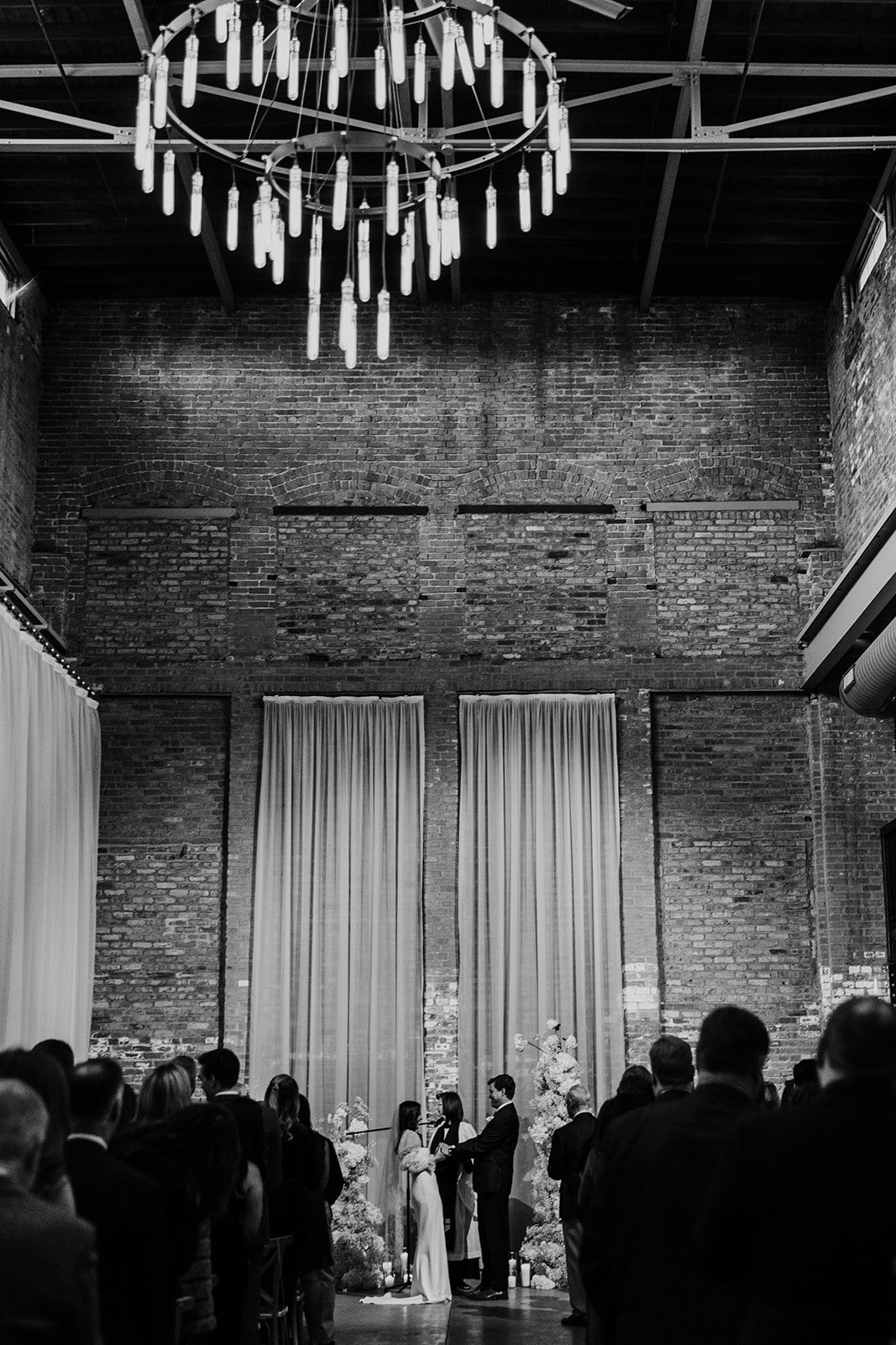 Fairlie-Chicago-wedding-by-Emma-Mullins-Photography-152.jpg