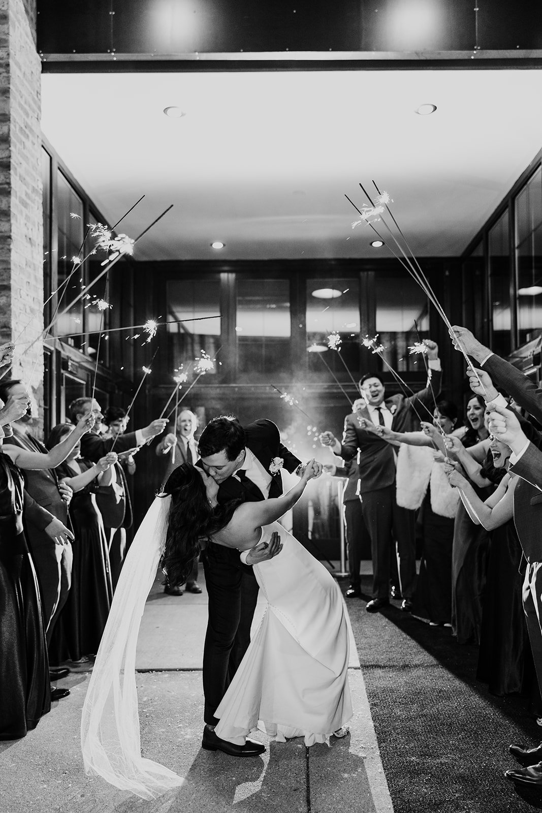 Fairlie-Chicago-wedding-by-Emma-Mullins-Photography-200.jpg
