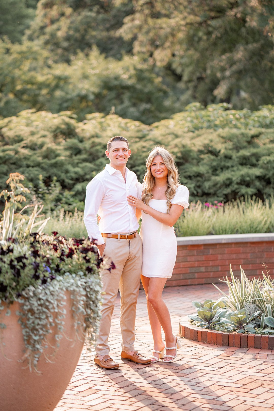 McDonough_Galiardo_Maura Black Photography_chicago-summer-engagement (6)_low.jpg