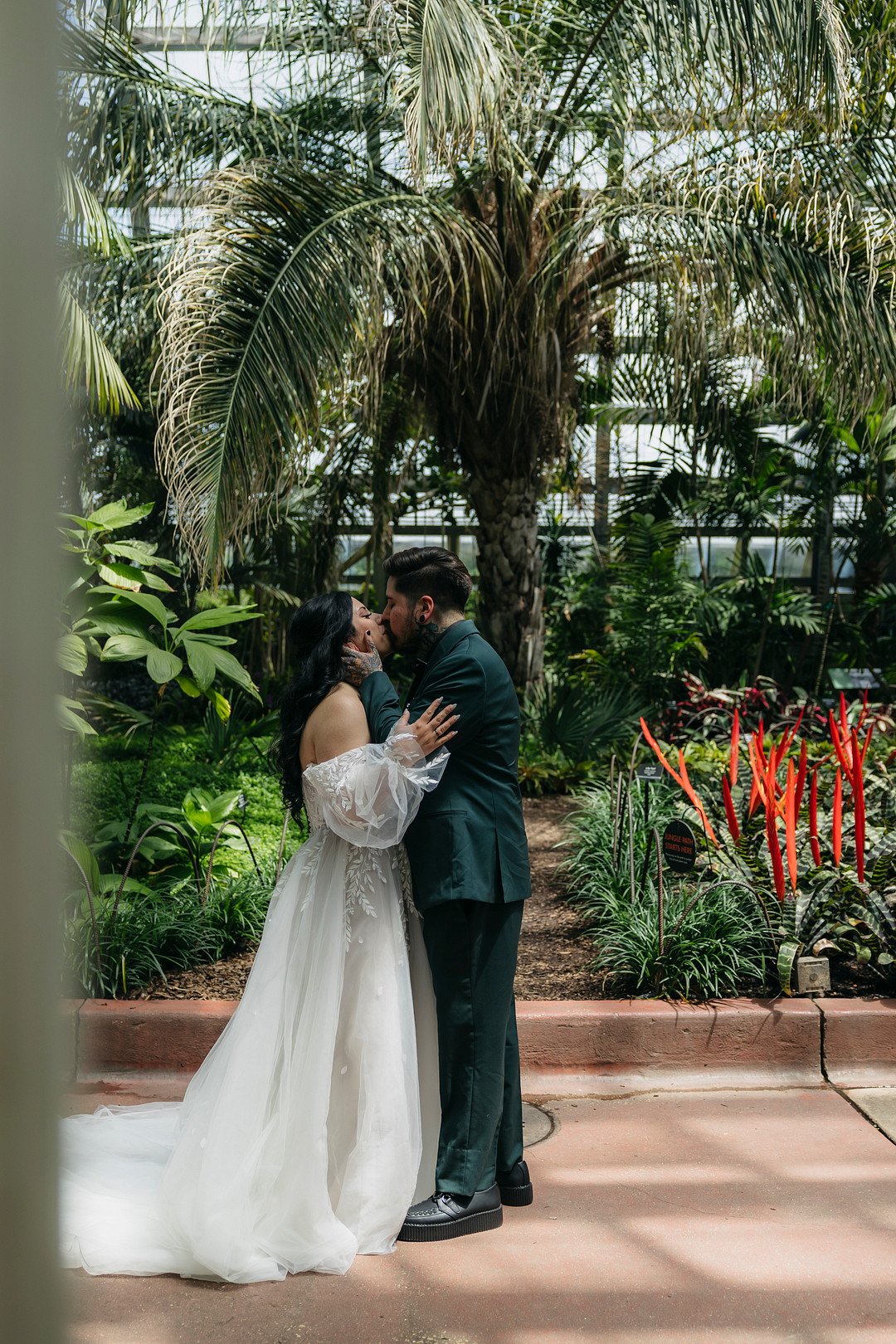 Salgado_Romero_The Kovalchuks Photography_thkvlchks-29_low.jpg