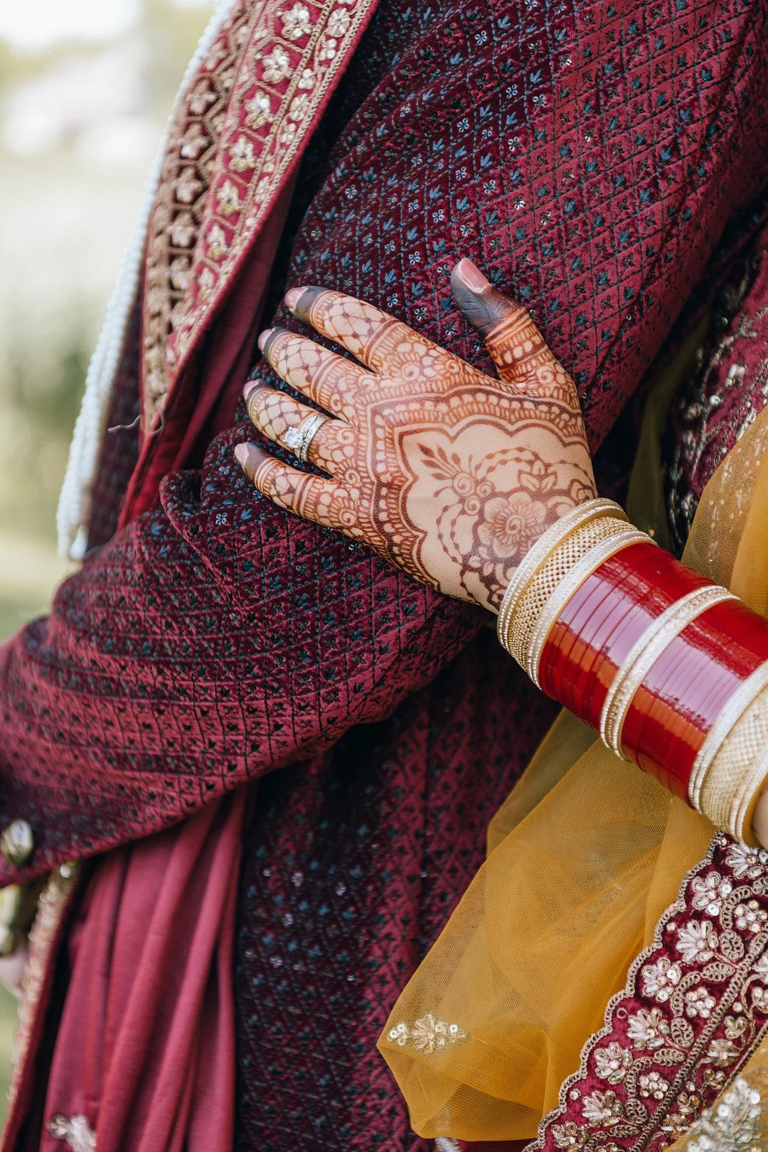 Chhokar _Cvengros_MAHA STUDIOS_Chicago-wedding-photographers-Maha-Studios-Erica-Ben-Ceremony-743_low.JPG